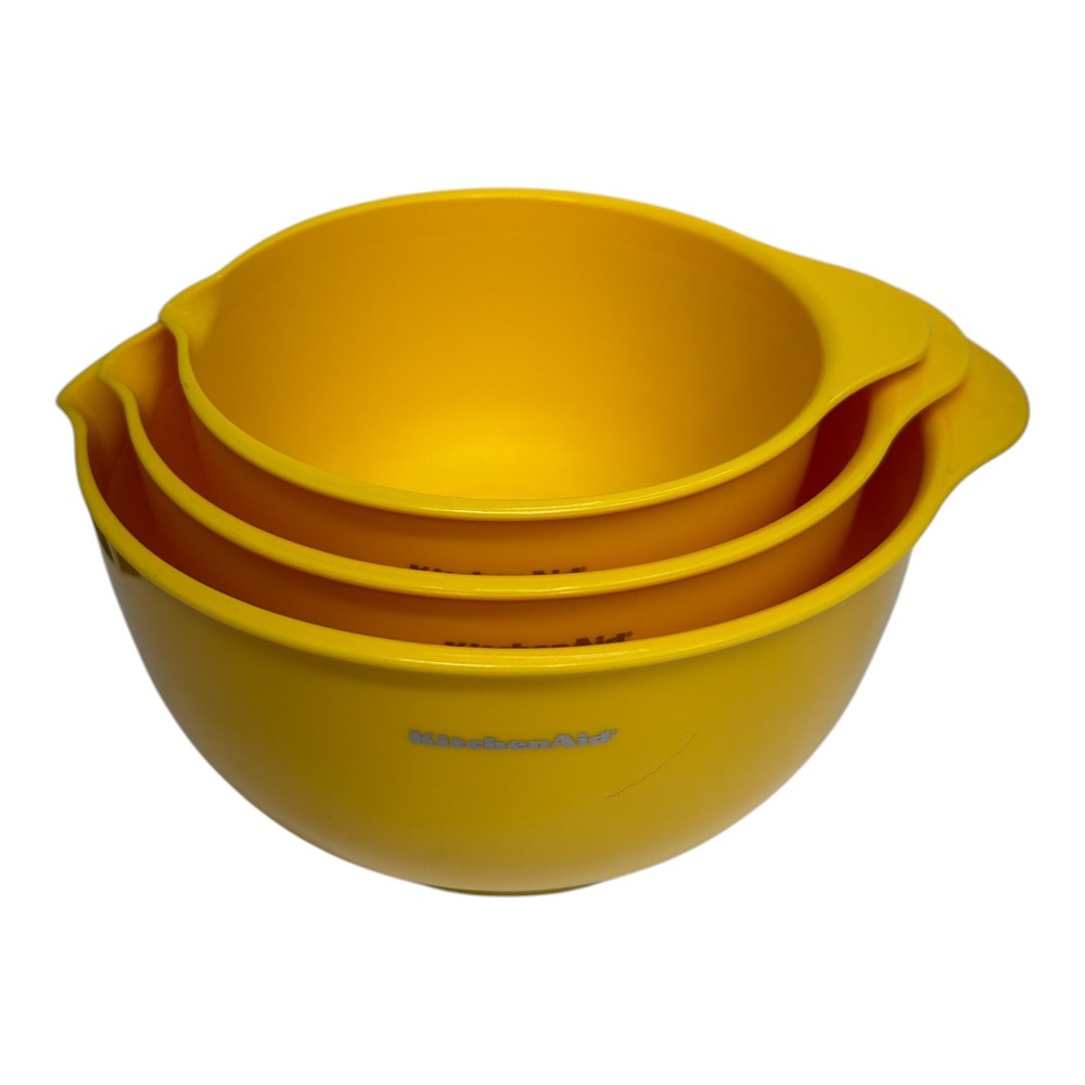 KitchenAid Mixing Bowl Set 3 Yellow 2.5 3.5 4.5 Qt Nesting Pour Spout Non-Slip